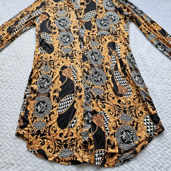 SOLD Timing Black & Gold Long Sleeve Button-Down Mini Dress Size 2X - Picture 7 of 14